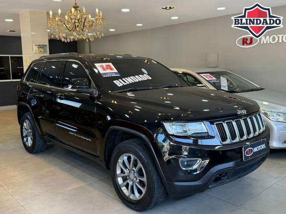 JEEP GRAND CHEROKEE 3.6 LAREDO 4X4 V6 24V GASOLINA 4P AUTOMÁTICO